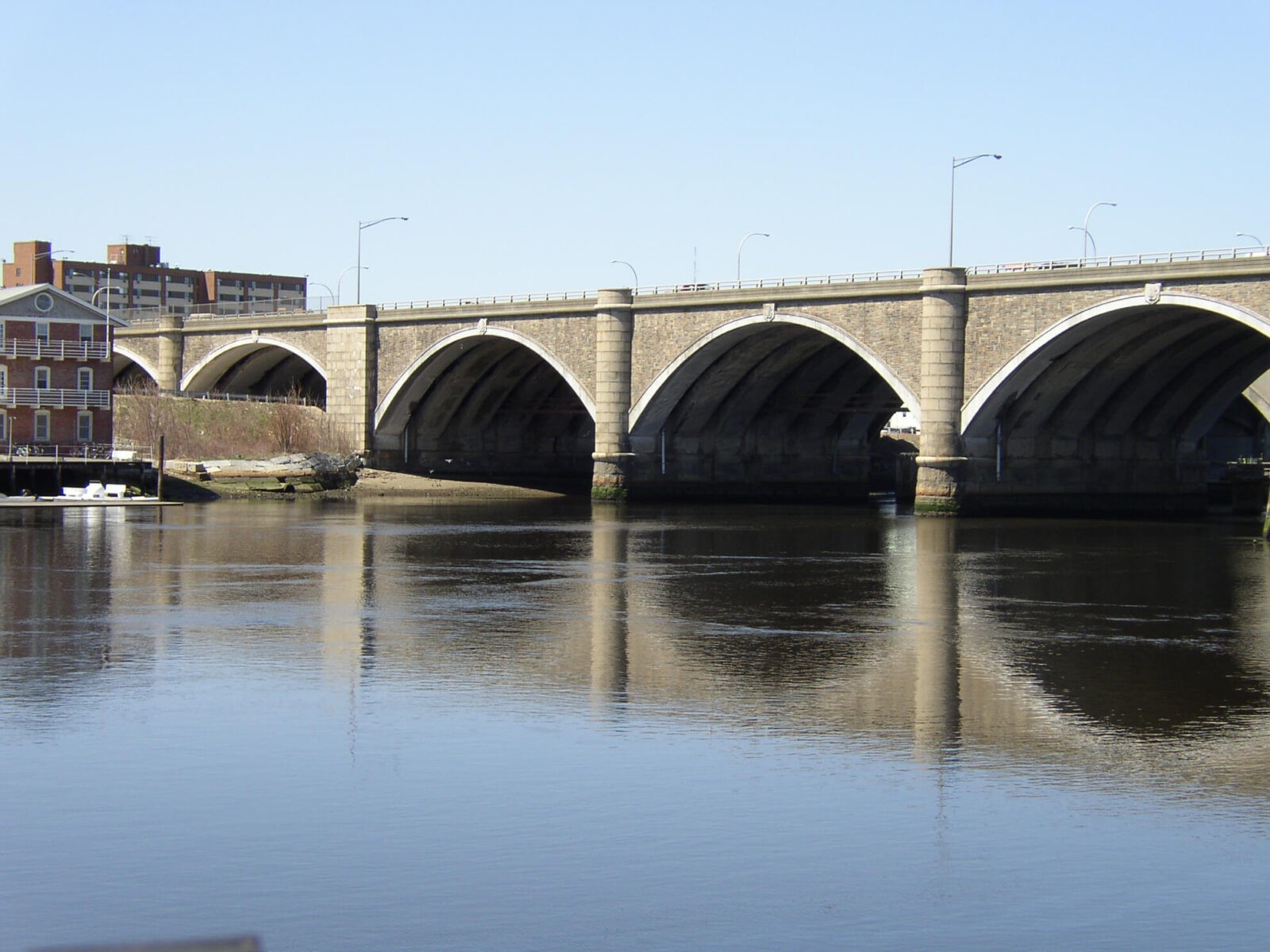 Washington Bridge in Rhode Island Undergoes Emergency Repairs