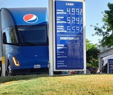 Tesla to Ramp Up Semi Production